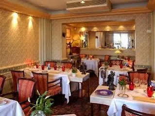 De La Matelote Hotel